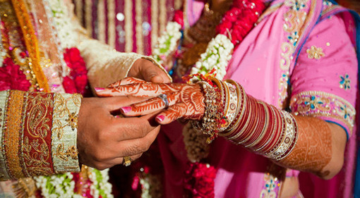 কেরালা রাজ্যে ধর্মান্তরিত হয়ে হিন্দু মেয়েরা দলে দলে মুসলিমদের বিয়ে করছে, তদন্তের নির্দেশ