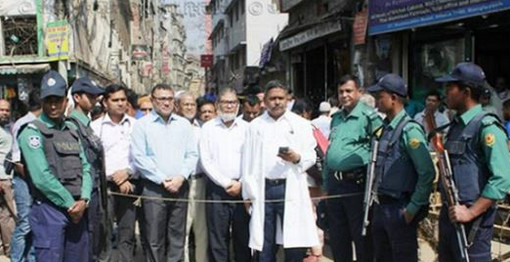 মাত্র পাওয়া : বেগম জিয়ার স্বাস্থ্য পরীক্ষা করতে কারাফটকে সাত চিকিৎসক!